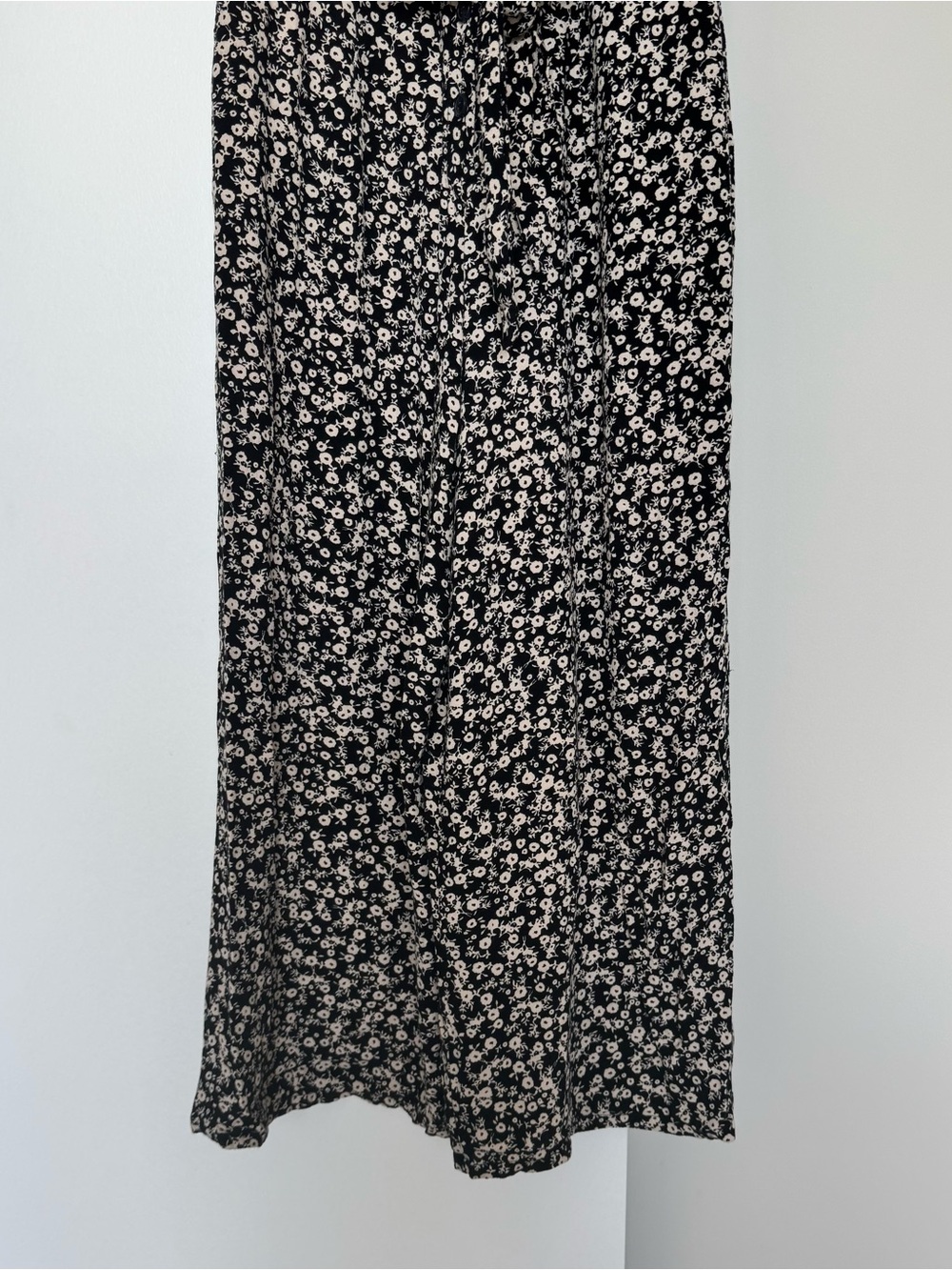 Free People Floral Button Front Wide Leg Jumpsuit Size 10 - Picture 5 of 9